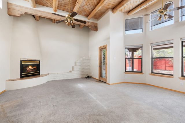 7501 Snow Blossom, Santa Fe, NM 87507