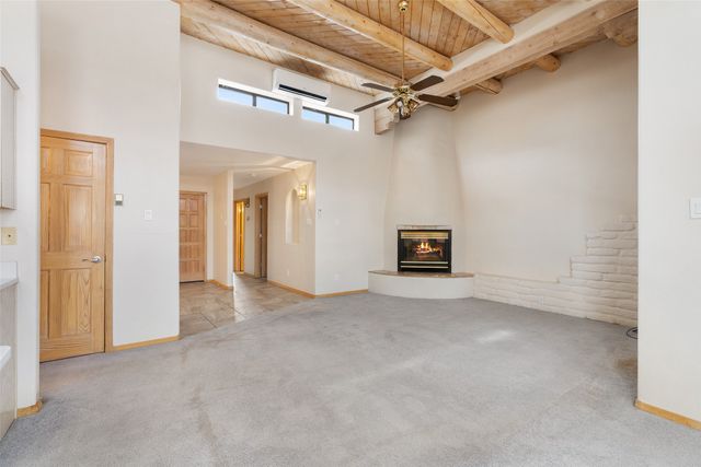 7501 Snow Blossom, Santa Fe, NM 87507