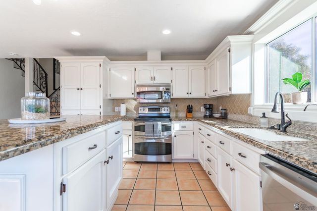 10624 S Del Vista Dr, Yuma, AZ 85367