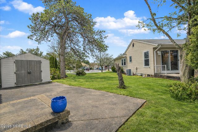 149 Orlando Boulevard, Toms River, NJ 08757