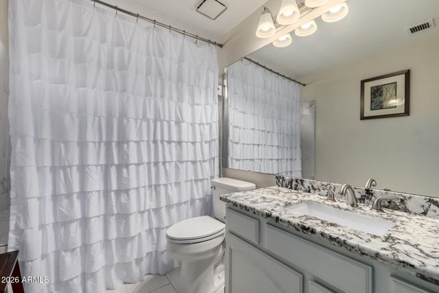 3533 E SALTSAGE Drive, Phoenix, AZ 85048