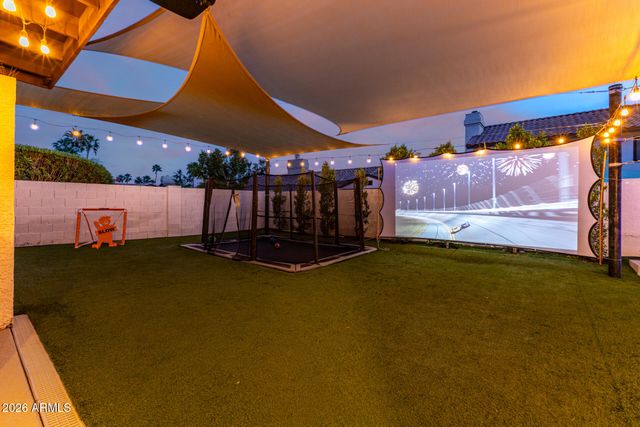 3533 E SALTSAGE Drive, Phoenix, AZ 85048