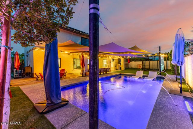 3533 E SALTSAGE Drive, Phoenix, AZ 85048