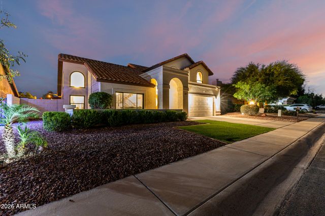 3533 E SALTSAGE Drive, Phoenix, AZ 85048