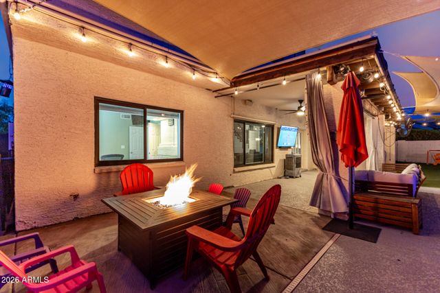 3533 E SALTSAGE Drive, Phoenix, AZ 85048