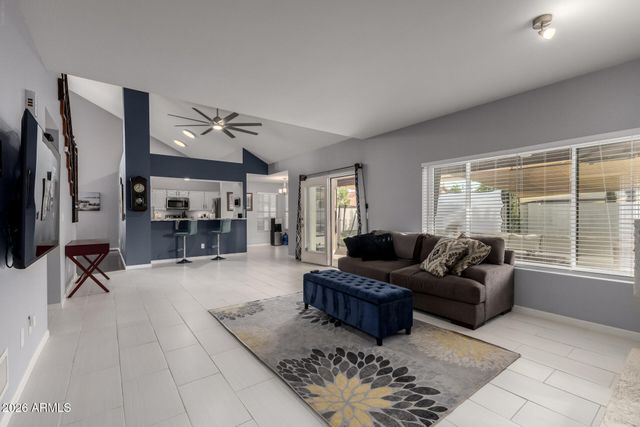 3533 E SALTSAGE Drive, Phoenix, AZ 85048