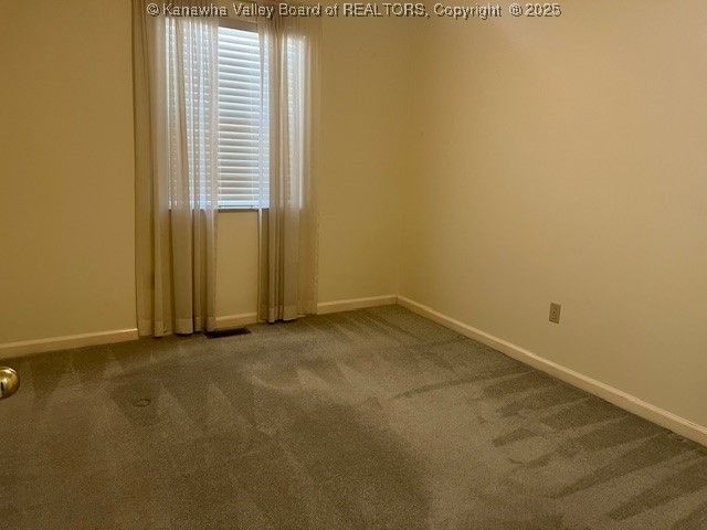 2042 Grant Avenue, St Albans, WV 25177