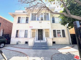 156 W 32nd Street 6, Los Angeles, CA 90007