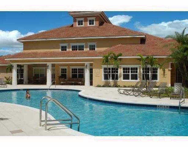 6434 EMERALD DUNES Drive 104, West Palm Beach, FL 33411