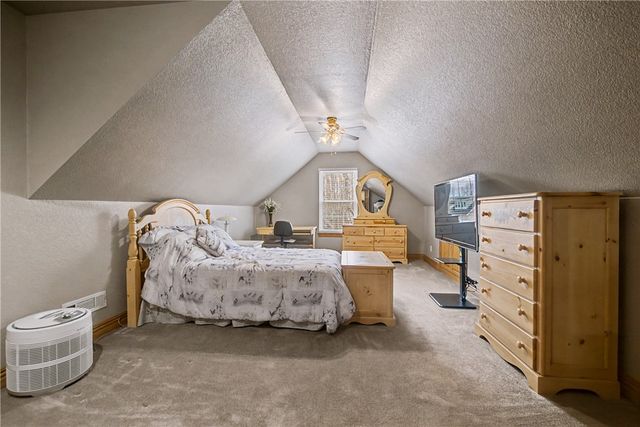 1219 Bob White Avenue, Springdale, AR 72764