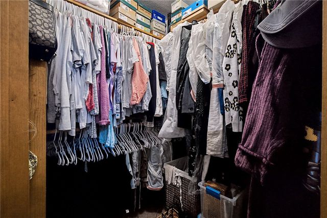 1219 Bob White Avenue, Springdale, AR 72764