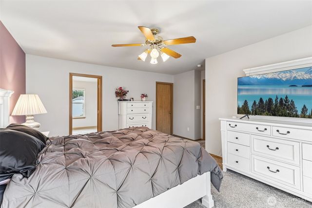 18630 94th Avenue Ct E, Puyallup, WA 98375