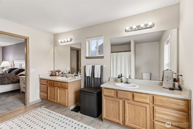 18630 94th Avenue Ct E, Puyallup, WA 98375