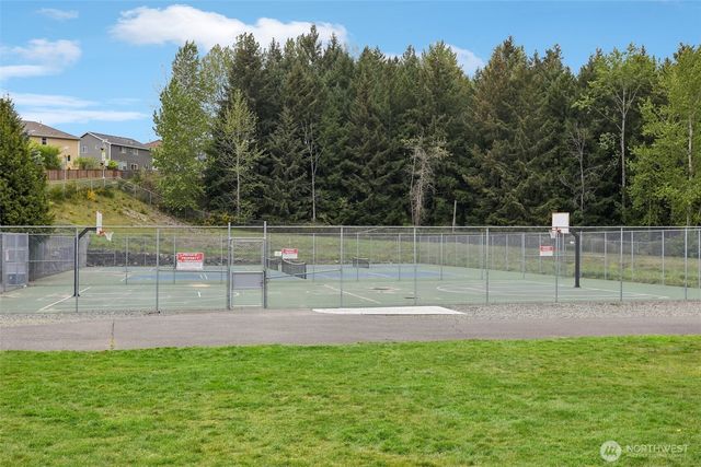 18630 94th Avenue Ct E, Puyallup, WA 98375