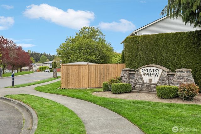 18630 94th Avenue Ct E, Puyallup, WA 98375