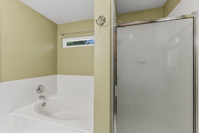 511 Springwood Drive, Conroe, TX 77385
