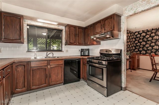 751 Bacon Road, Painesville Twp, OH 44077