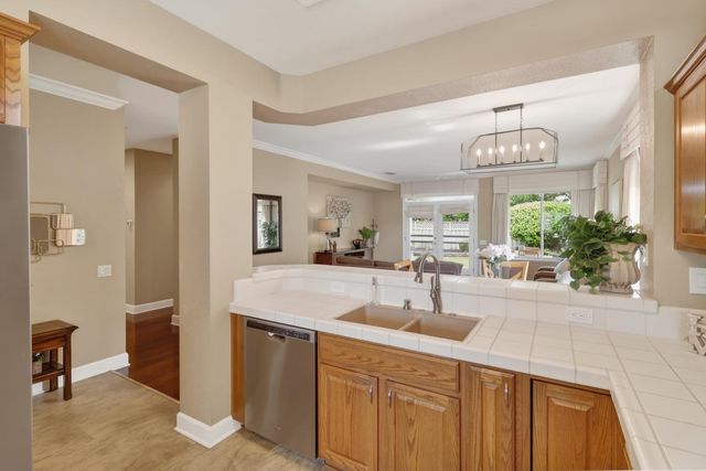 1561 1561 Hackberry Ln, Lincoln, CA 95648