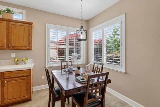 1561 1561 Hackberry Ln, Lincoln, CA 95648