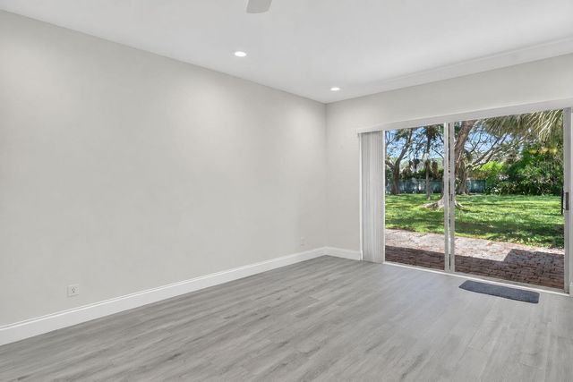 20846 Vinesta Circle, Boca Raton, FL 33433