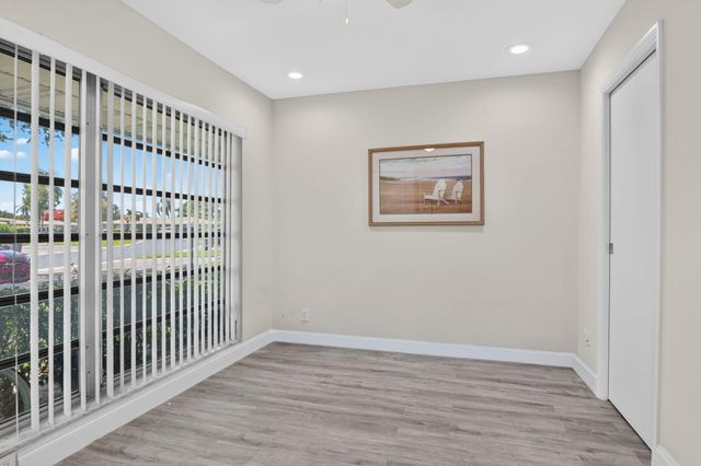 20846 Vinesta Circle, Boca Raton, FL 33433