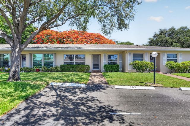 20846 Vinesta Circle, Boca Raton, FL 33433