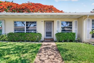 20846 Vinesta Circle, Boca Raton, FL 33433