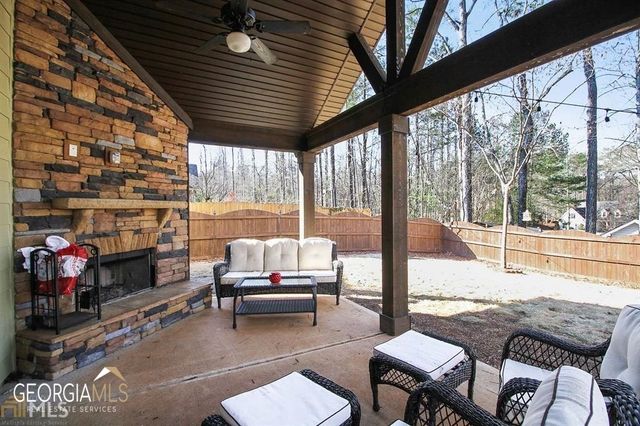 345 Cliffhaven Circle, Newnan, GA 30263