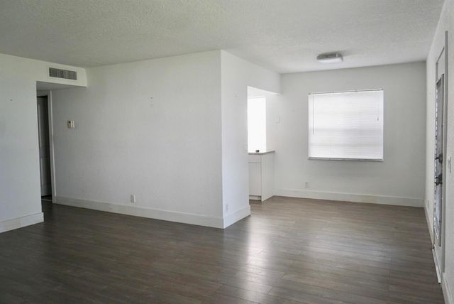 307 Burgundy G, Delray Beach, FL 33484