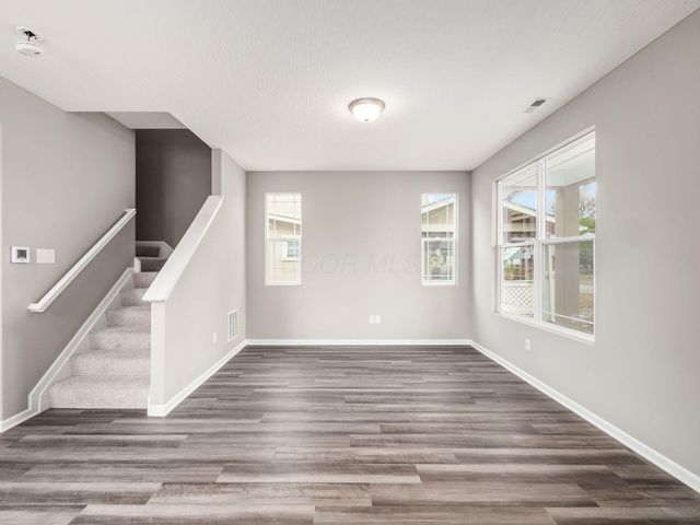 798 S Yearling Road, Columbus, OH 43213