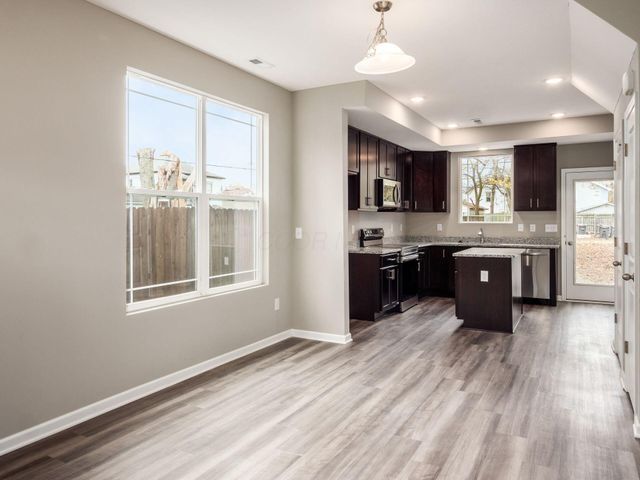 798 S Yearling Road, Columbus, OH 43213