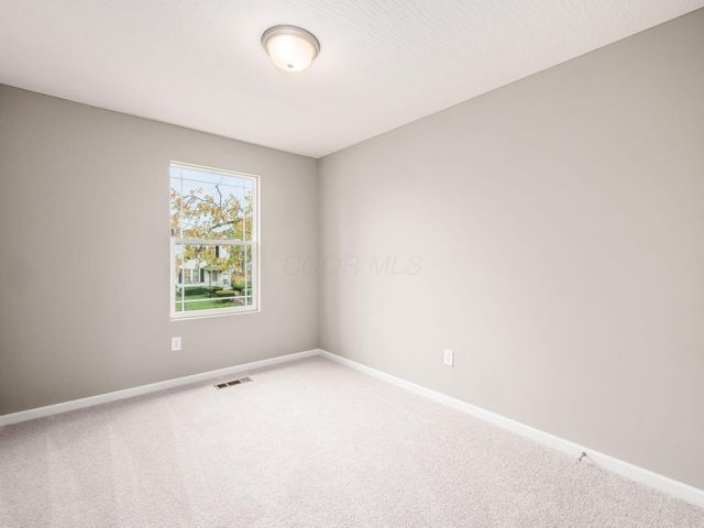 798 S Yearling Road, Columbus, OH 43213