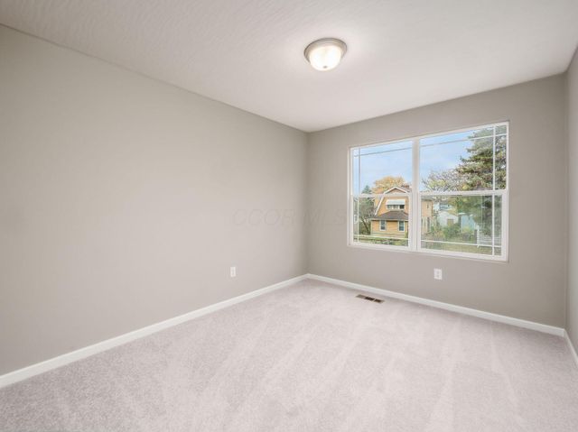 798 S Yearling Road, Columbus, OH 43213