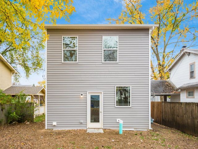 798 S Yearling Road, Columbus, OH 43213