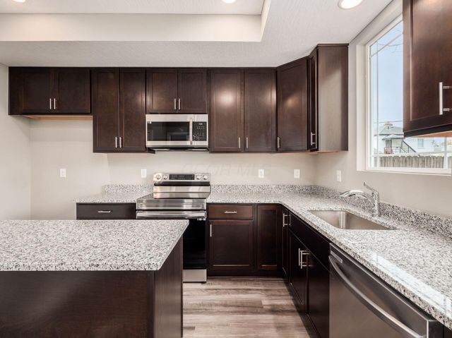 798 S Yearling Road, Columbus, OH 43213