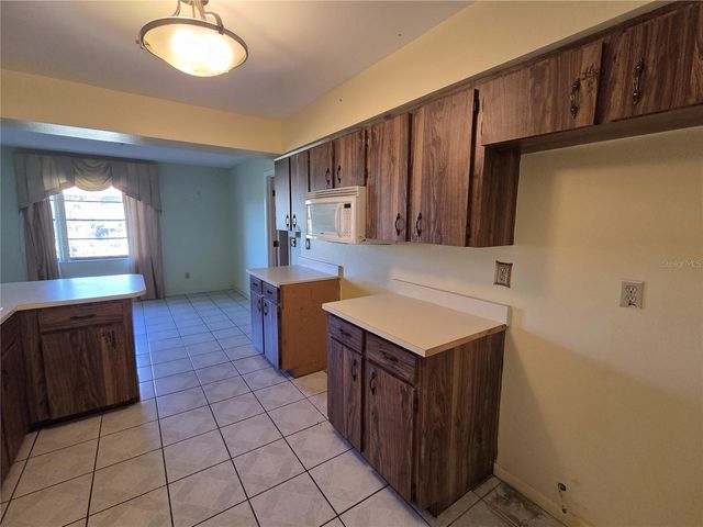 842 OSCEOLA AVE, Lake Wales, FL 33853