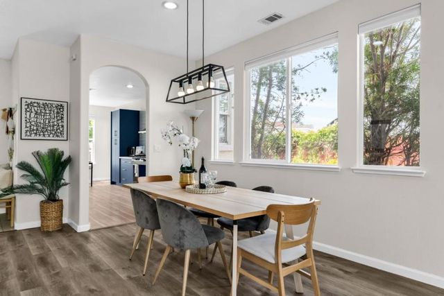 330 Titan Way, Hercules, CA 94547