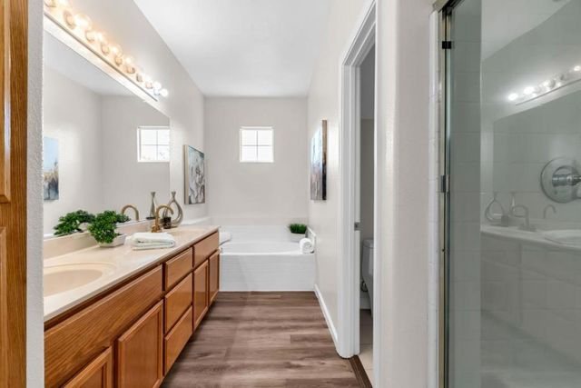330 Titan Way, Hercules, CA 94547