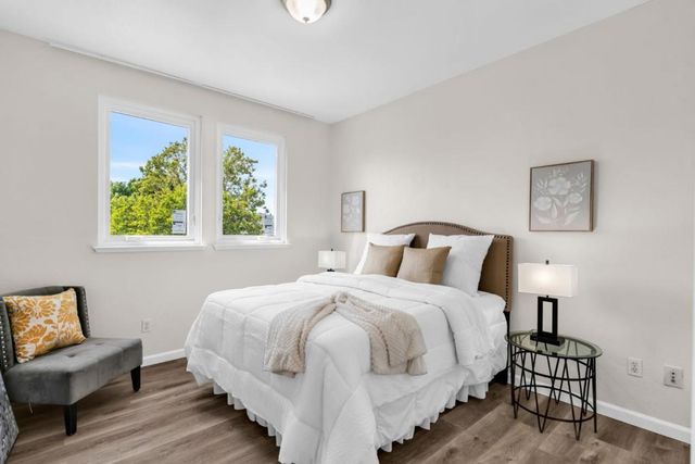 330 Titan Way, Hercules, CA 94547