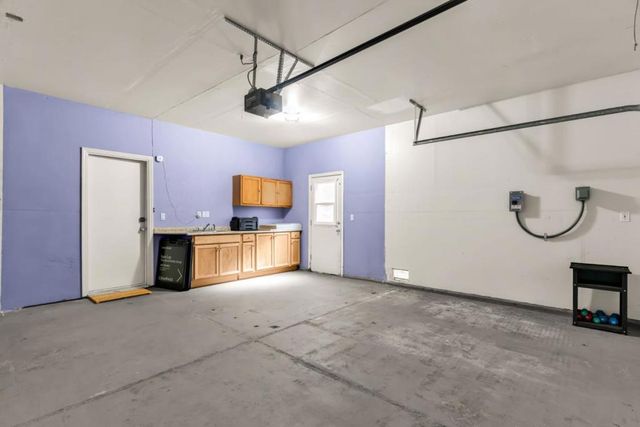 330 Titan Way, Hercules, CA 94547