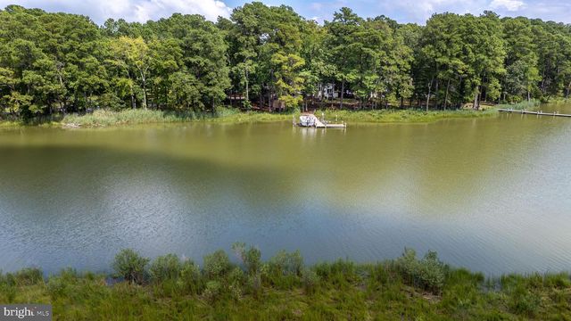 100 EARECKSON LN, Stevensville, MD 21666