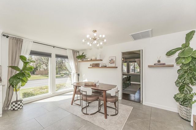 5236 N Pleasant Avenue, Fresno, CA 93711