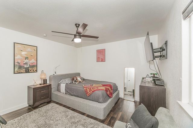 5236 N Pleasant Avenue, Fresno, CA 93711