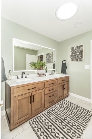 5236 N Pleasant Avenue, Fresno, CA 93711