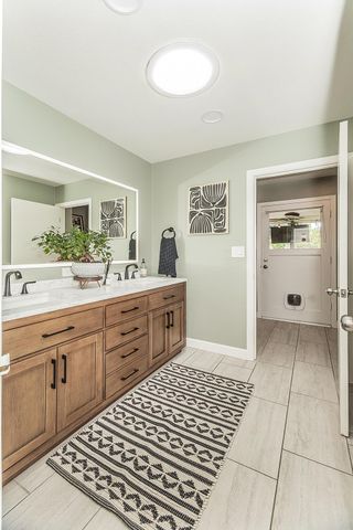 5236 N Pleasant Avenue, Fresno, CA 93711