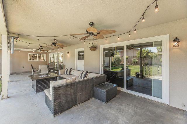 5236 N Pleasant Avenue, Fresno, CA 93711