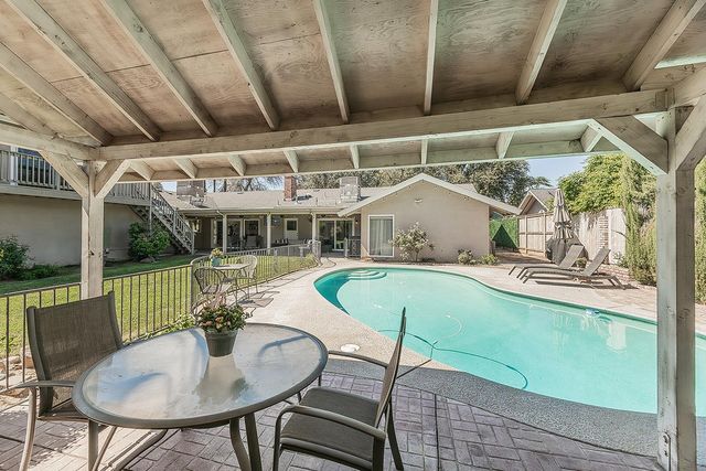 5236 N Pleasant Avenue, Fresno, CA 93711