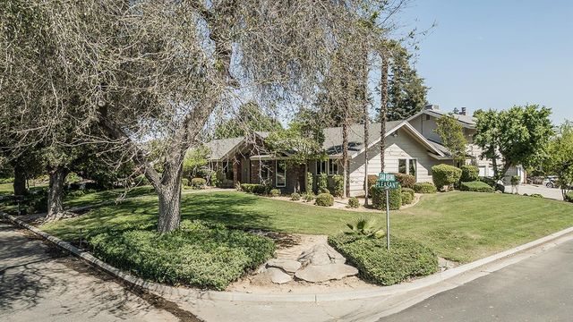 5236 N Pleasant Avenue, Fresno, CA 93711