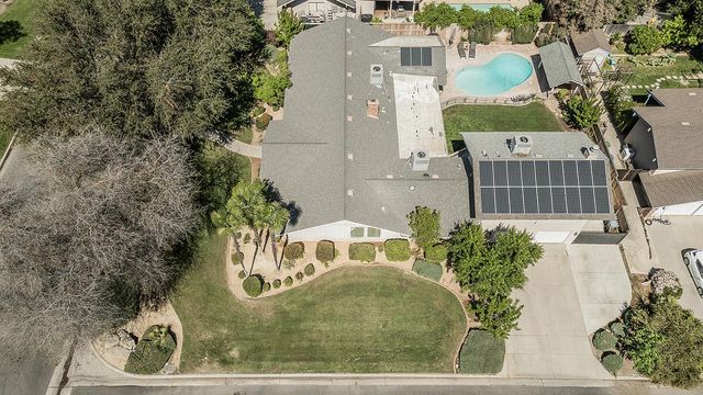 5236 N Pleasant Avenue, Fresno, CA 93711