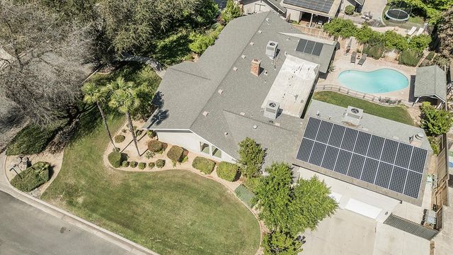 5236 N Pleasant Avenue, Fresno, CA 93711